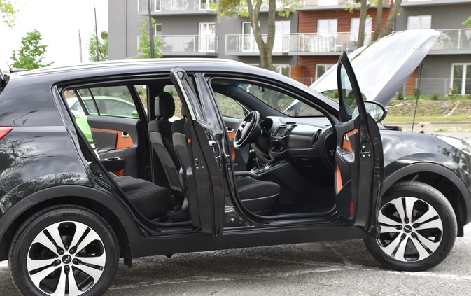 Kia Sportage cena 54800 przebieg: 154216, rok produkcji 2012 z Sulejówek małe 781